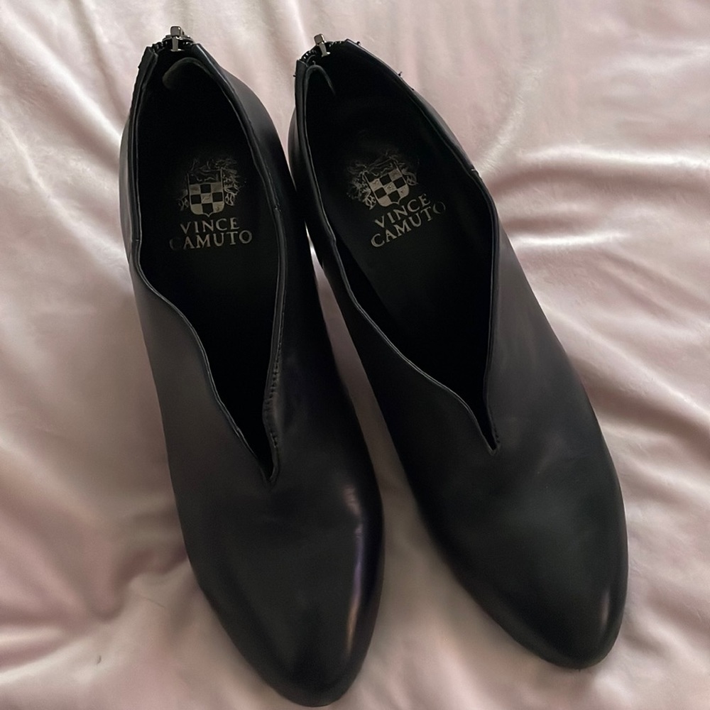 Vince Camuto Black Leather Booties